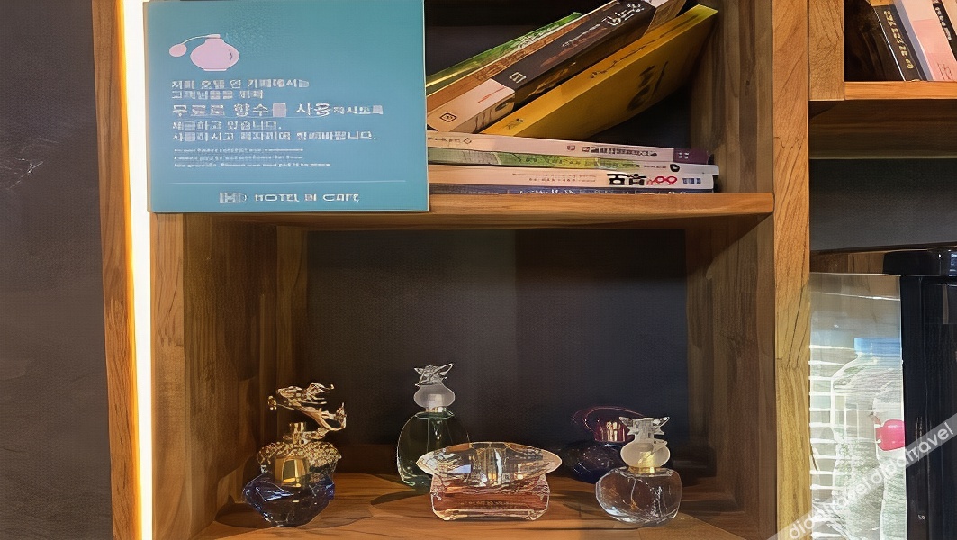 Hotel in Cafe Doksan 2*