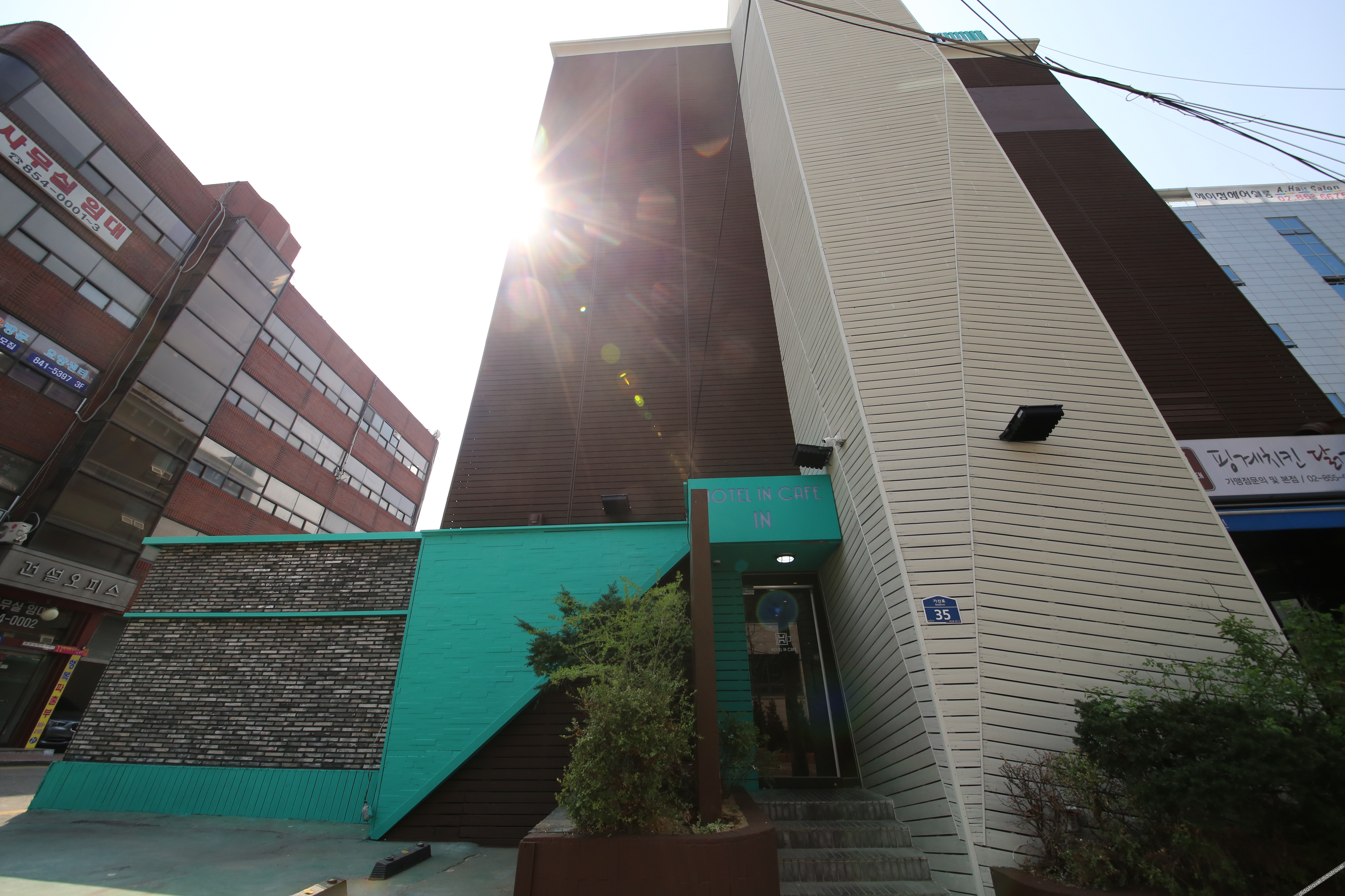 Hotel in Cafe Doksan 2*