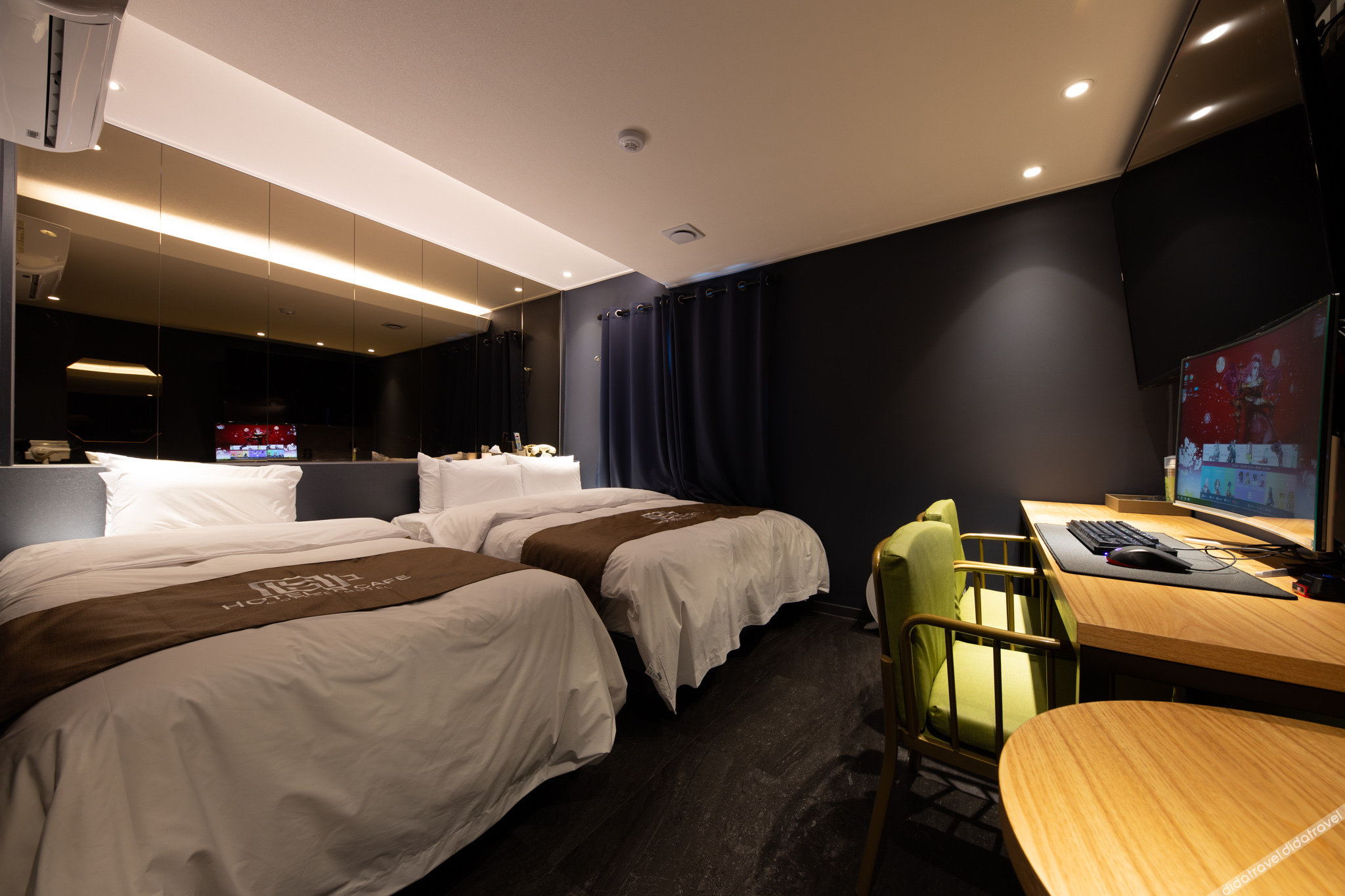 Hotel in Cafe Doksan 2*