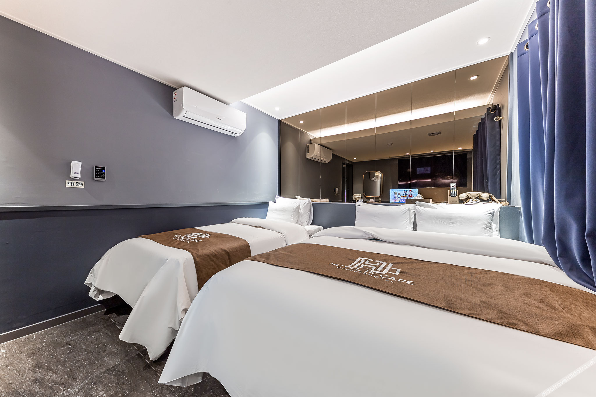 Hotel in Cafe Doksan 2*