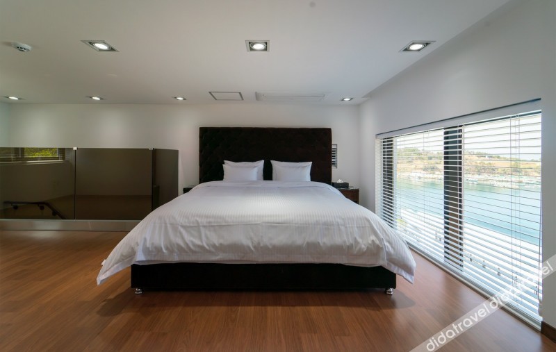 Blue Mango Pool Villa & Resort 3*