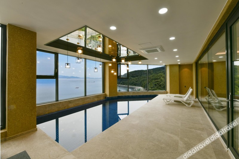 Blue Mango Pool Villa & Resort 3*