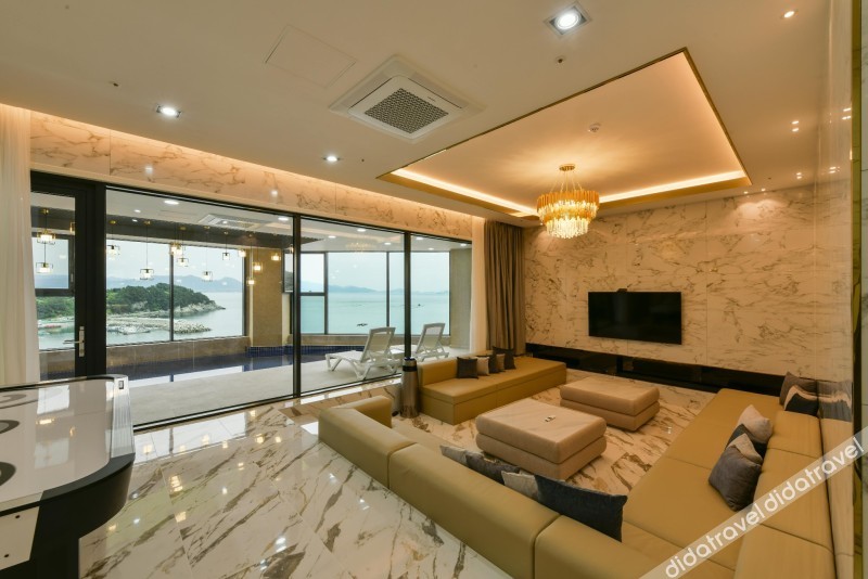 Blue Mango Pool Villa & Resort 3*