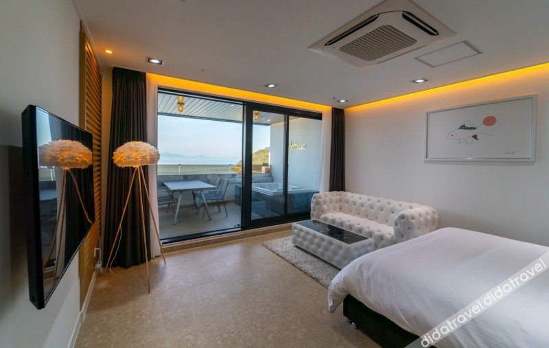 Blue Mango Pool Villa & Resort 3*