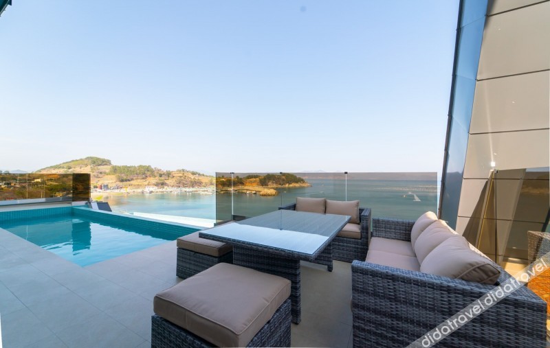 Blue Mango Pool Villa & Resort 3*