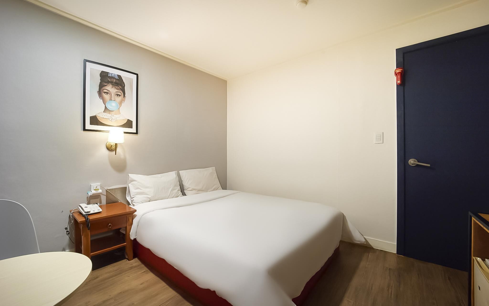 DREAM STAY 2*