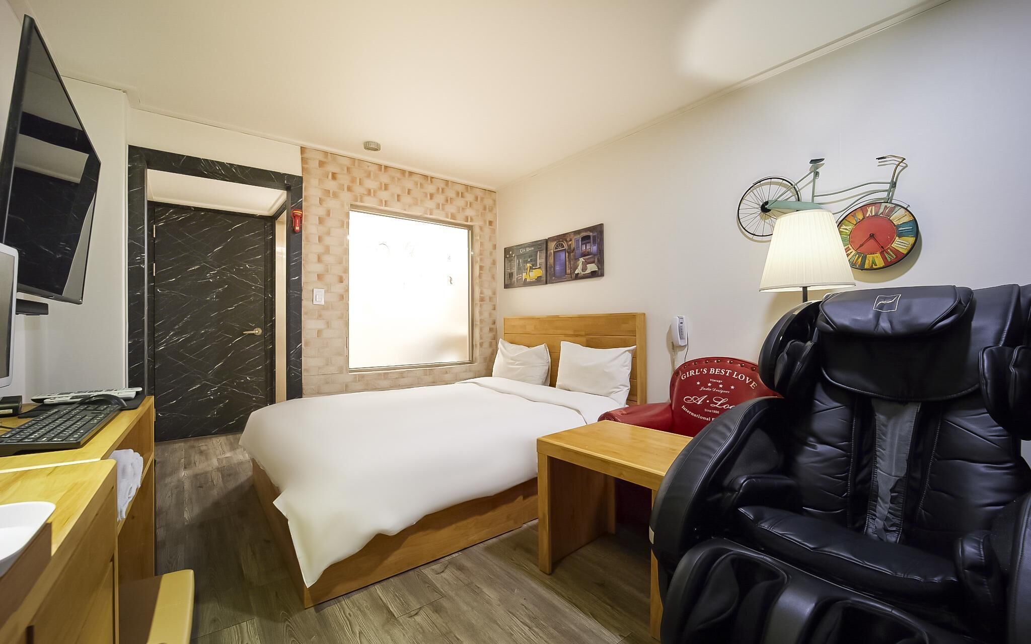 DREAM STAY 2*