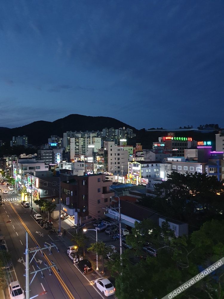 Okpo Business Hotel 3*