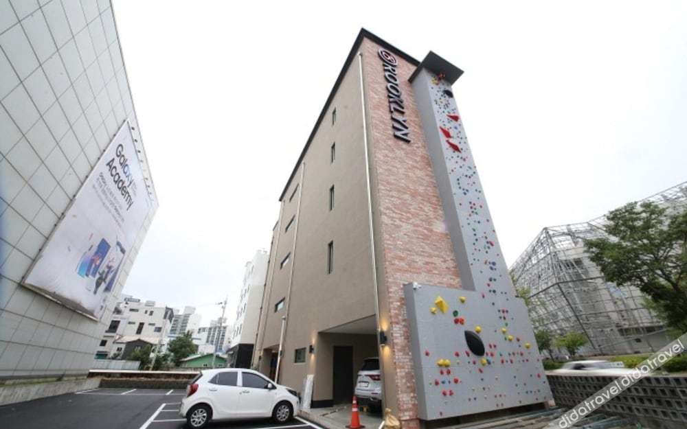 Sokcho Brooklyn Hotel 3*