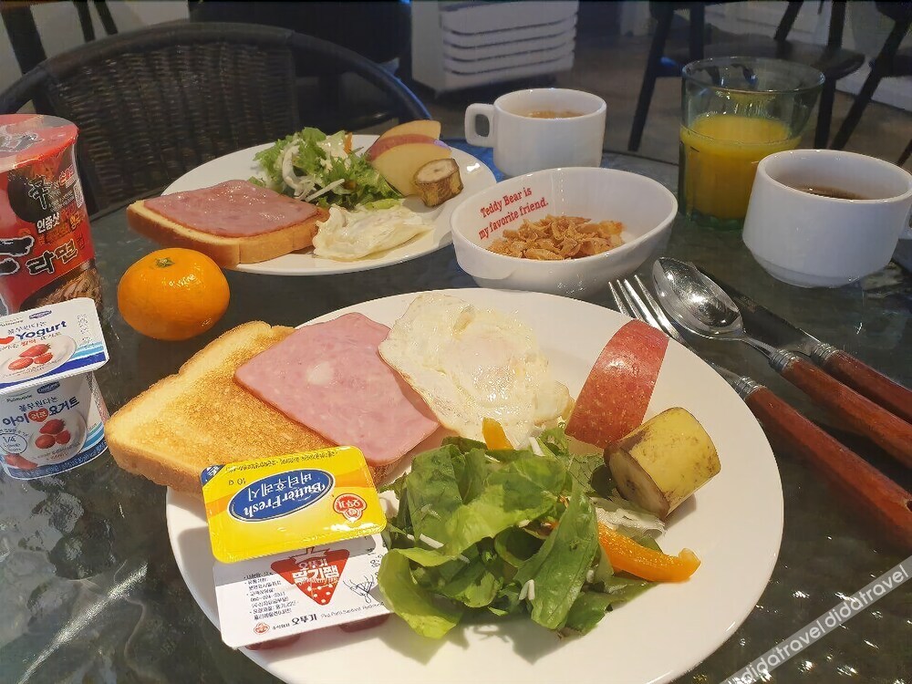 Vallas Hotel & Guest house 3*