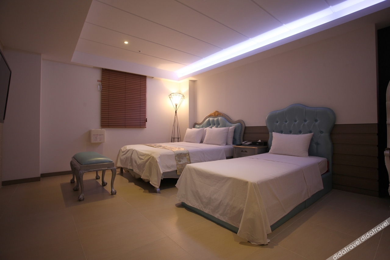 Suwon Yeongtong Bali Hotel 0*