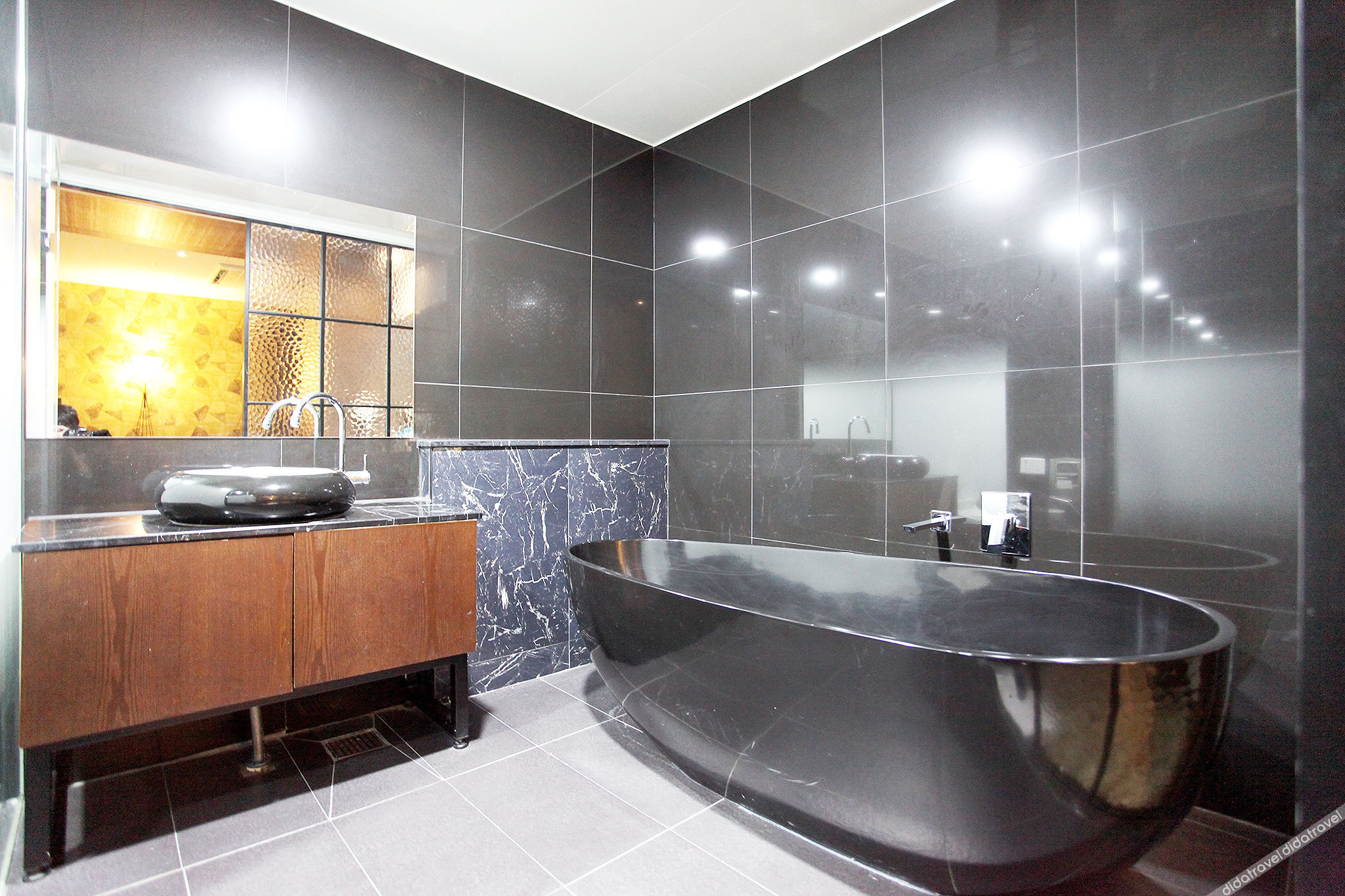 Suwon Yeongtong Bali Hotel 0*