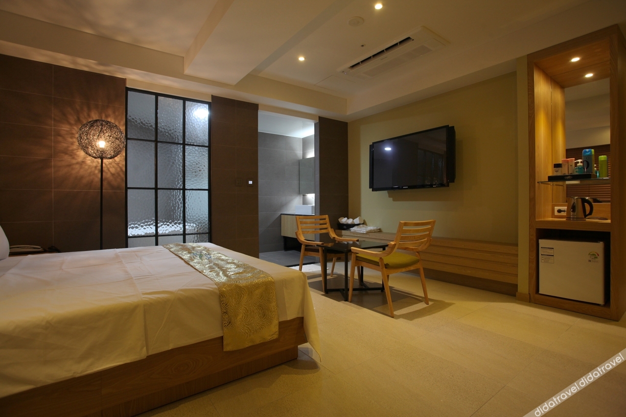 Suwon Yeongtong Bali Hotel 0*