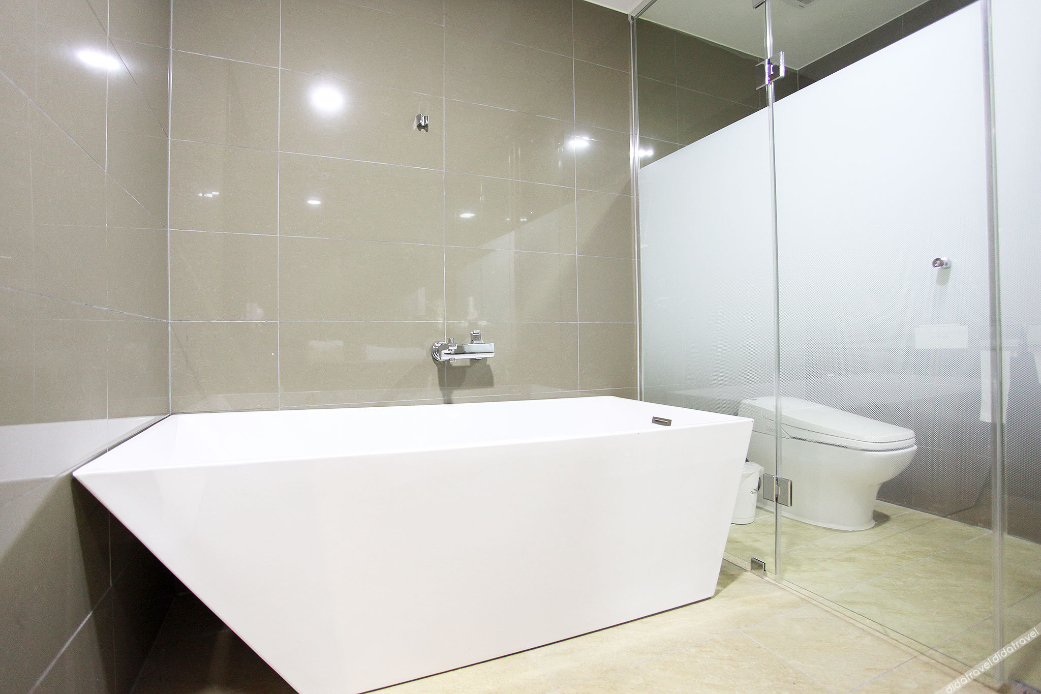 Suwon Yeongtong Bali Hotel 0*