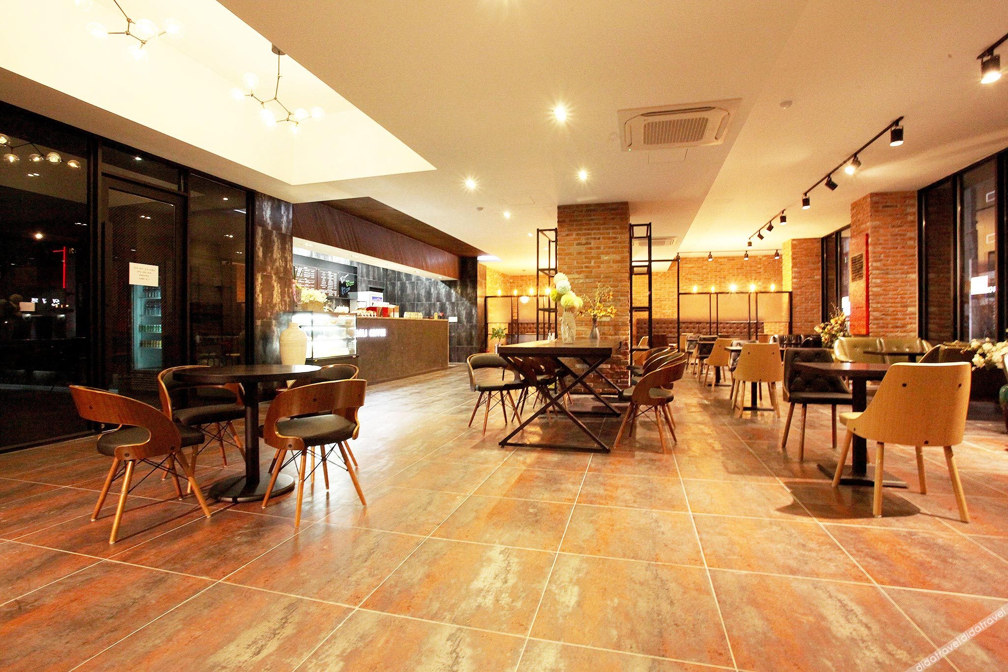 Suwon Yeongtong Bali Hotel 0*