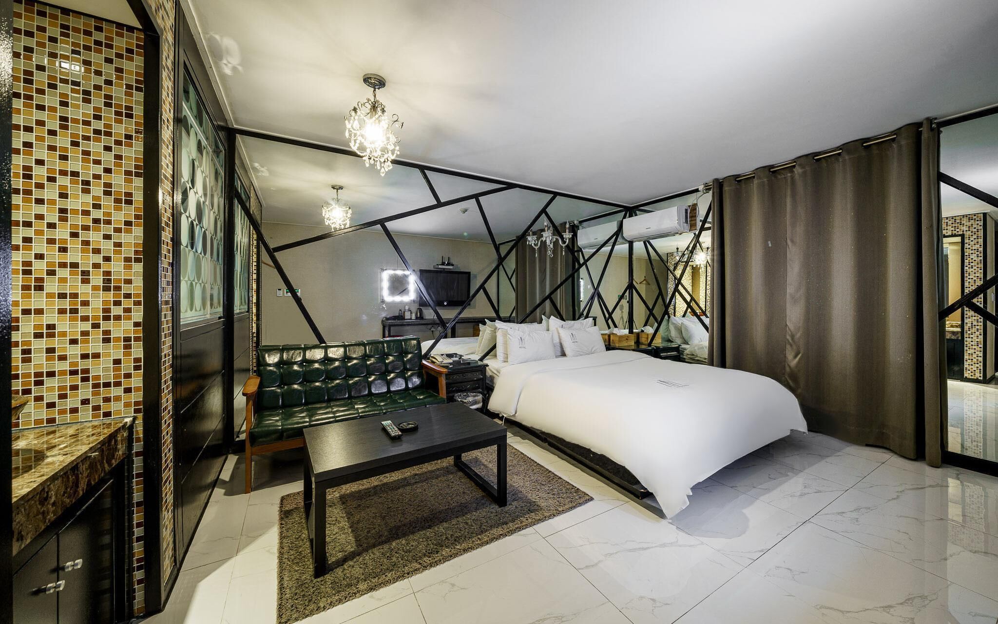 Ansan Walkers Hotel by Cozy 2*