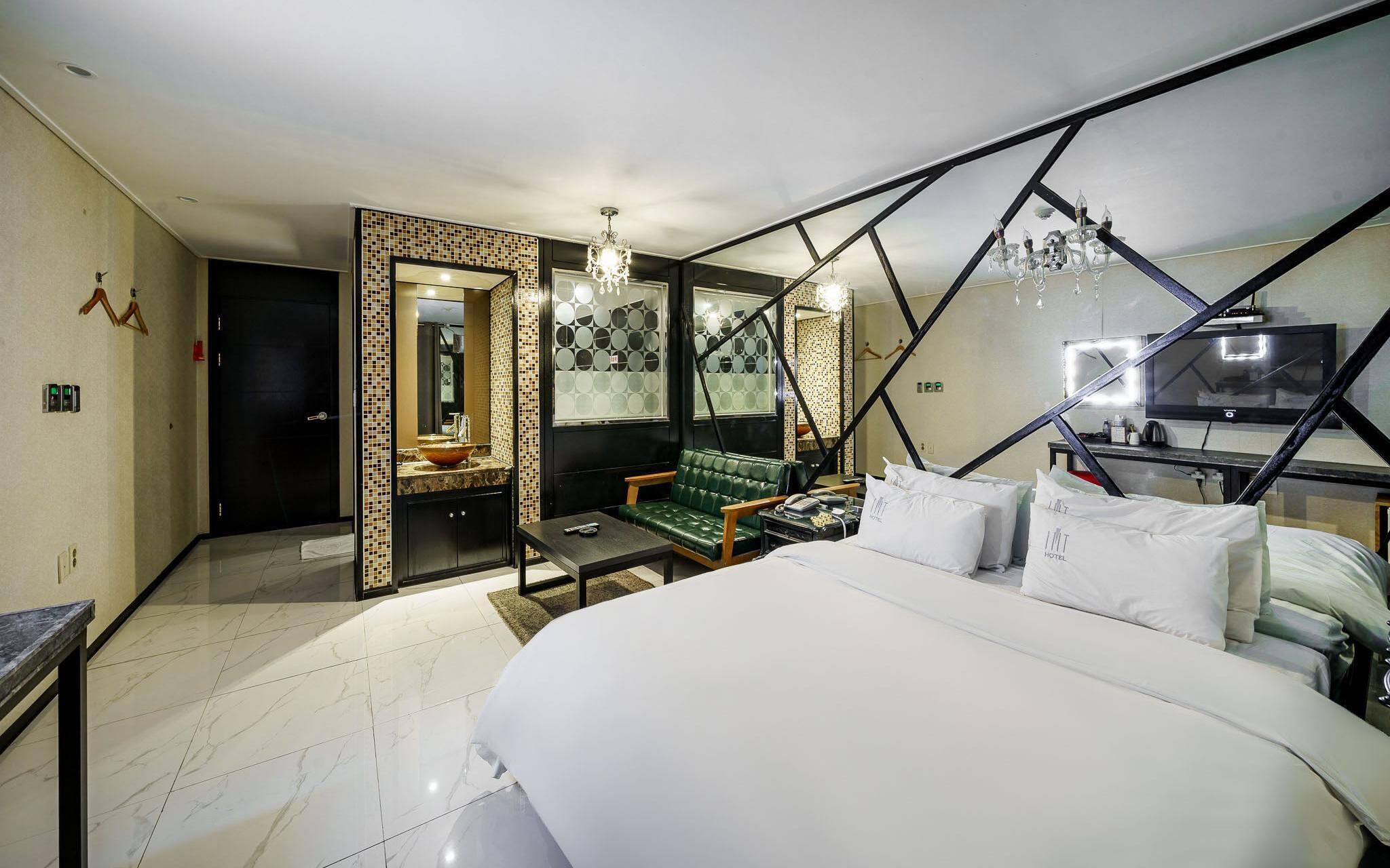 Ansan Walkers Hotel by Cozy 2*