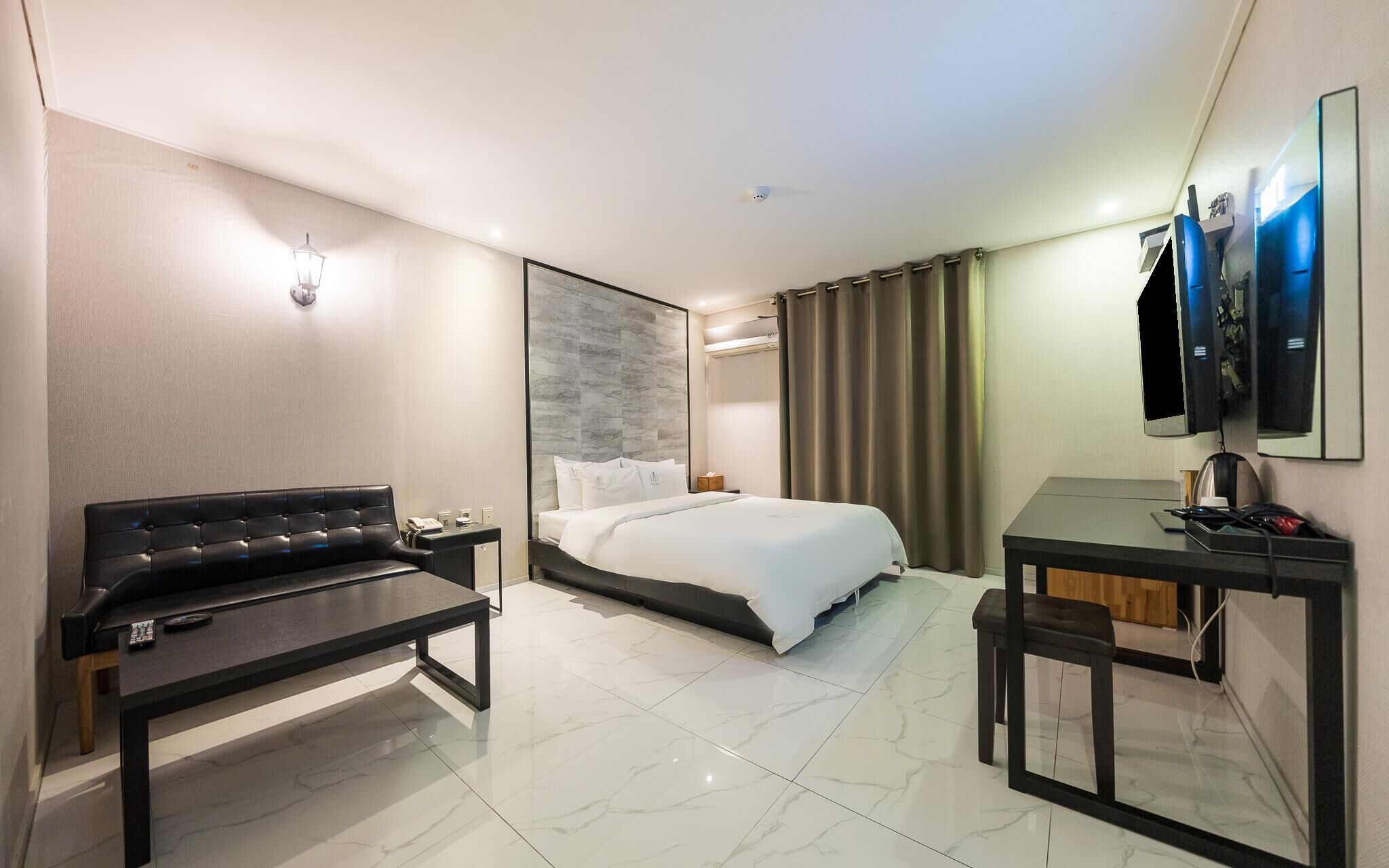 Ansan Walkers Hotel by Cozy 2*