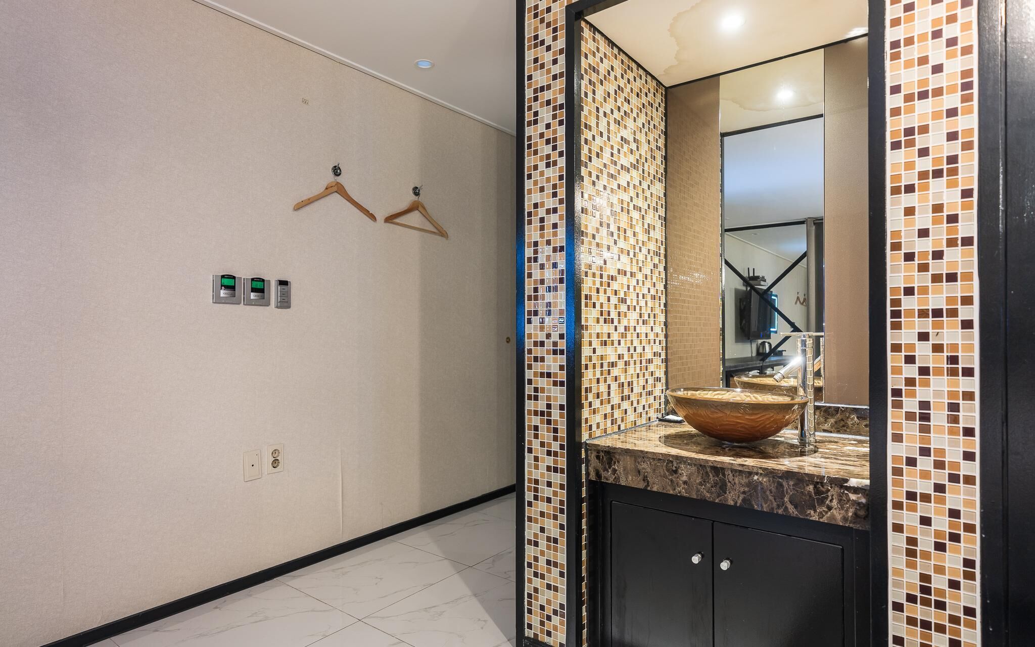 Ansan Walkers Hotel by Cozy 2*
