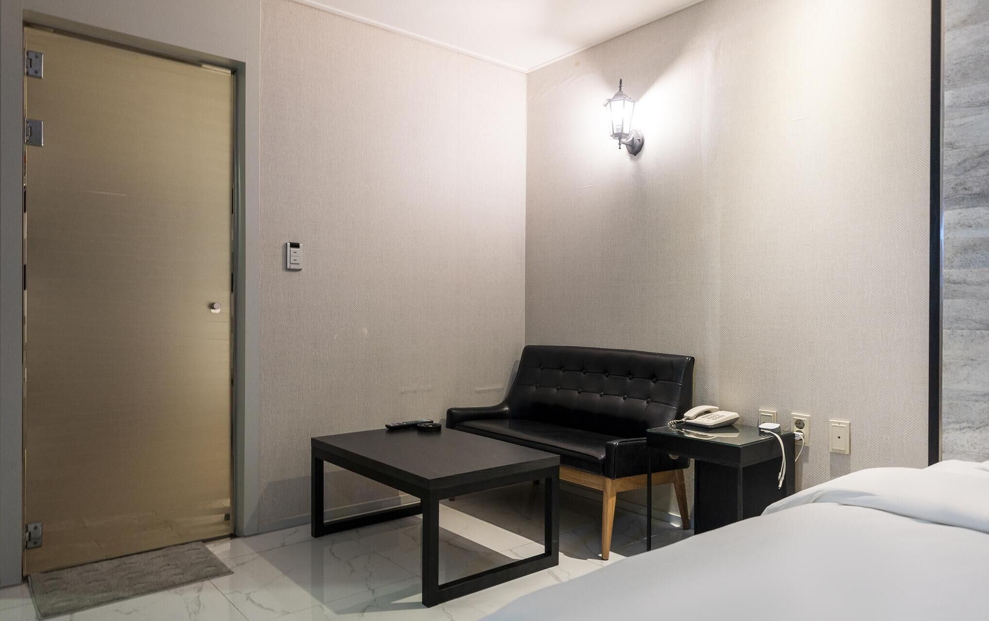 Ansan Walkers Hotel by Cozy 2*