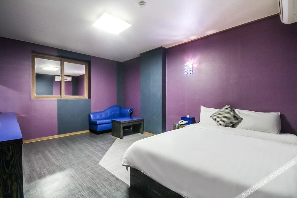 Hotel Lie 2*