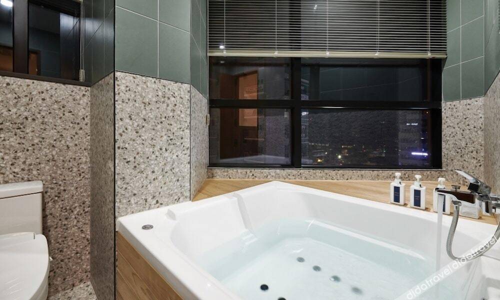 Just Sleep Hotel Dasan New City 2*
