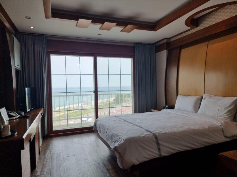 Benikea Mountain and Sea Yangyang 2*