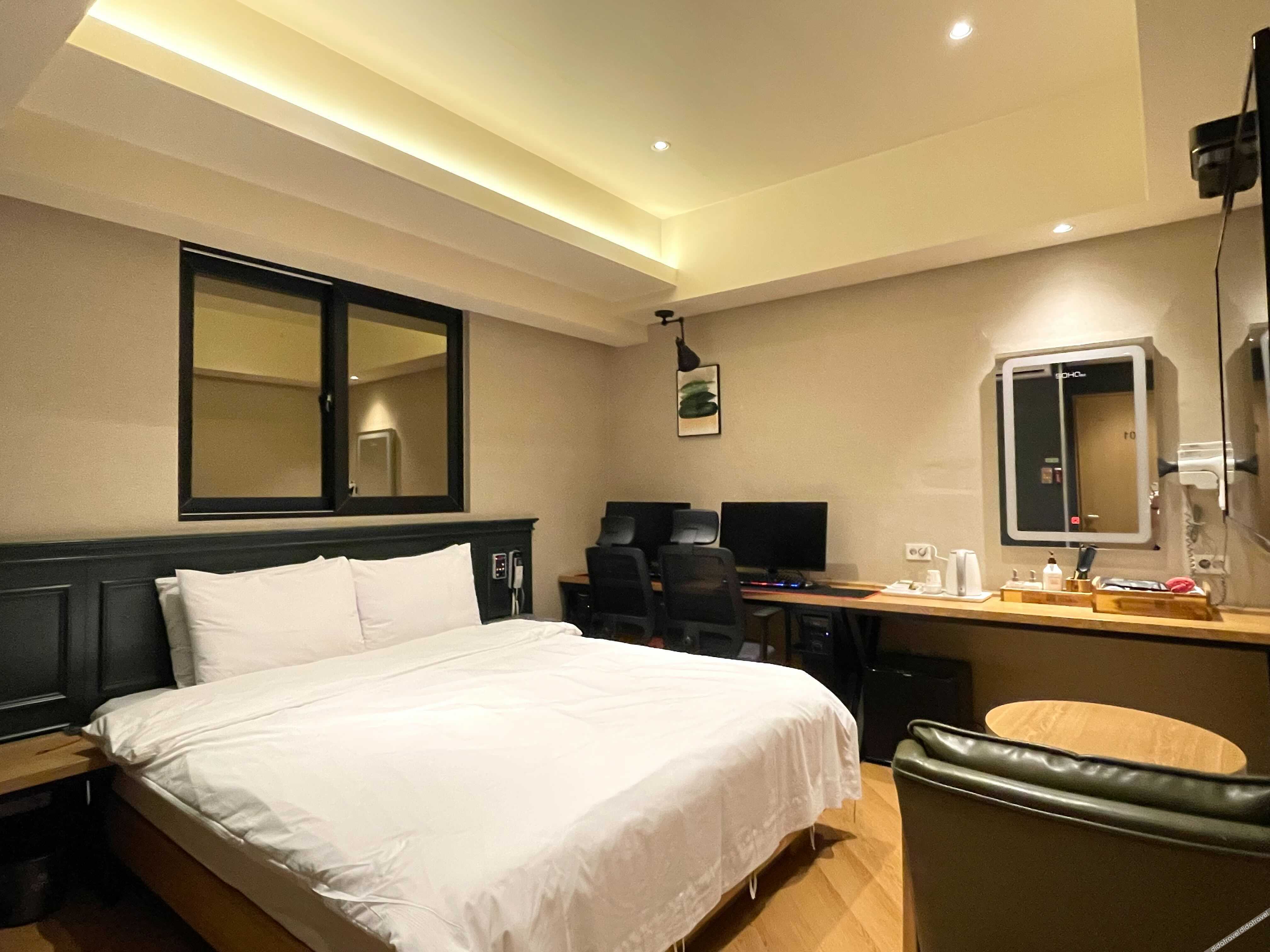 Deagu Taejeondong Soho 102 0*