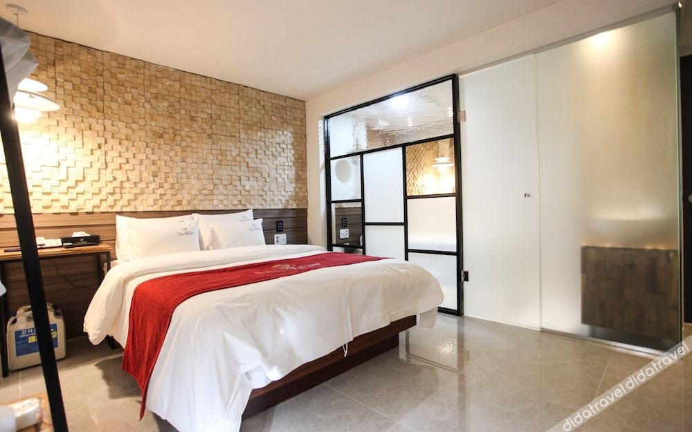Yongin Hotel Wow 3*
