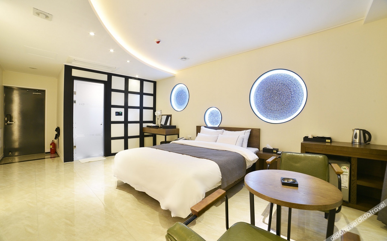 Yeosu ZAVA Hotel 2*