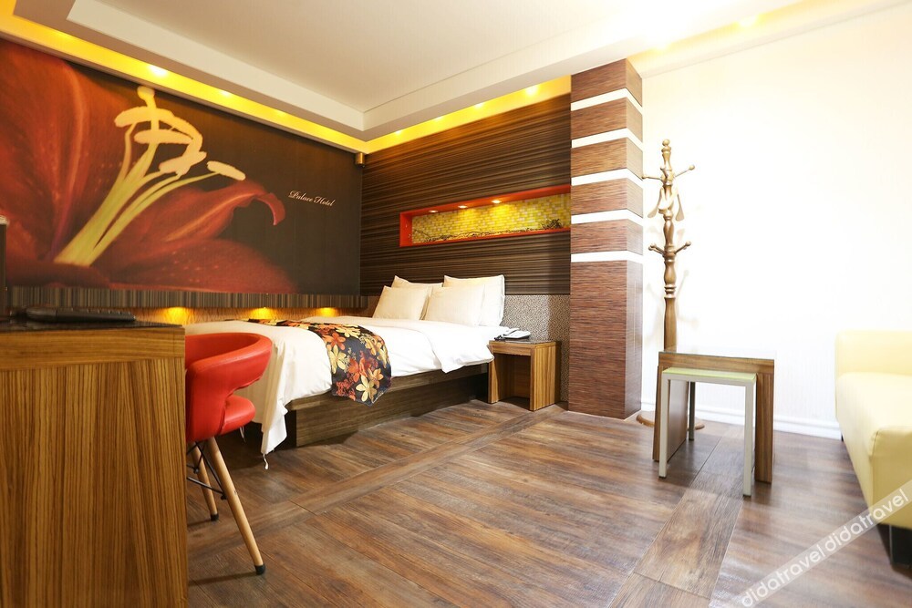 Hwagok Palace 2*