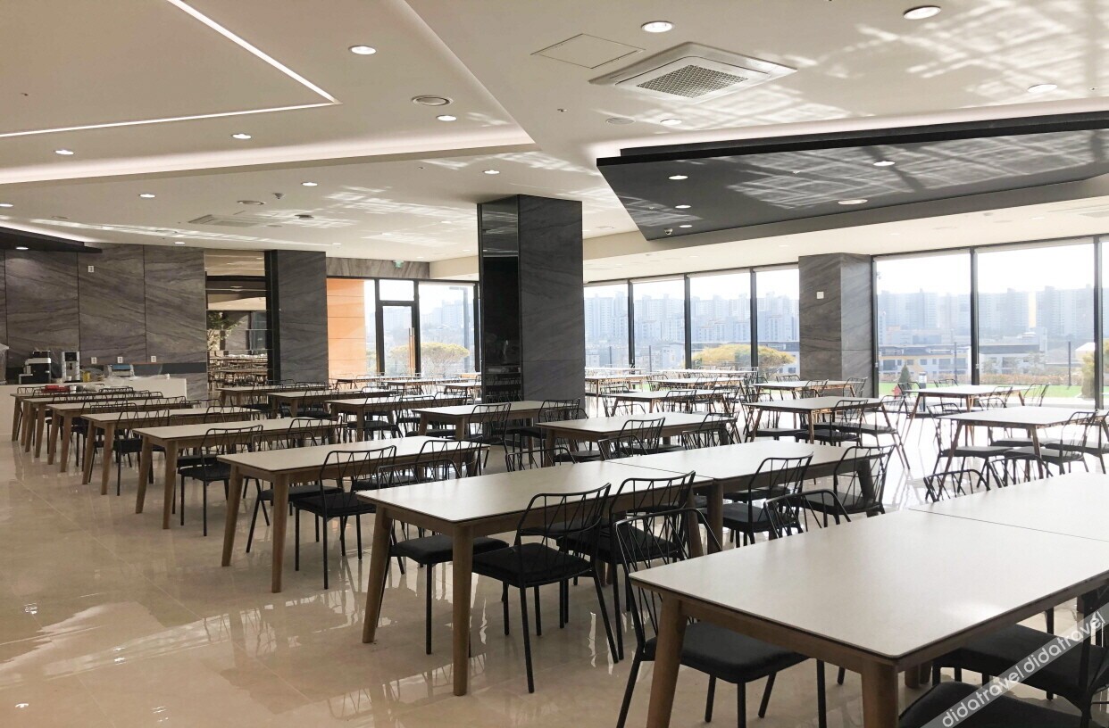 YMCA YOUTH CENTER 2*
