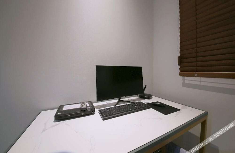 Stay-inn Hotel 3*