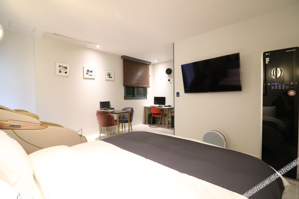 Stay-inn Hotel 3*