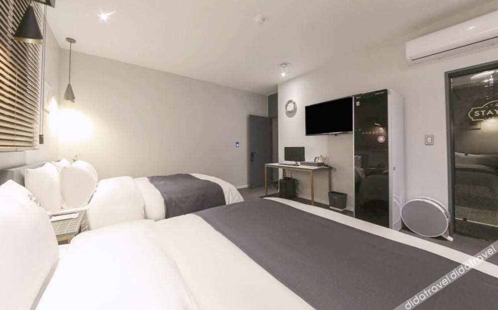 Stay-inn Hotel 3*