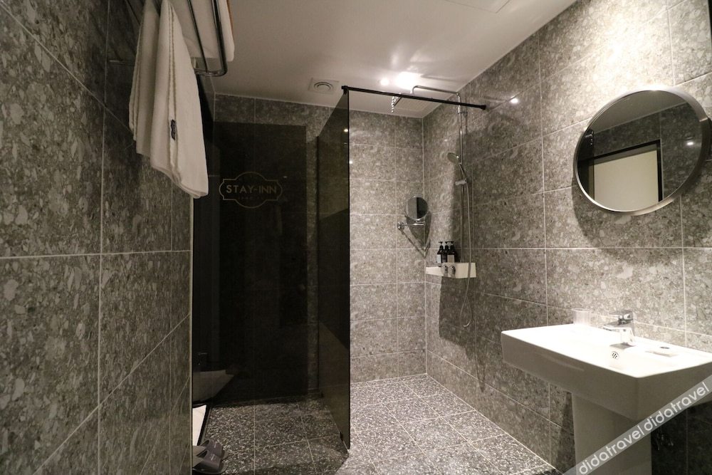 Stay-inn Hotel 3*