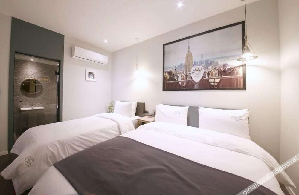 Stay-inn Hotel 3*