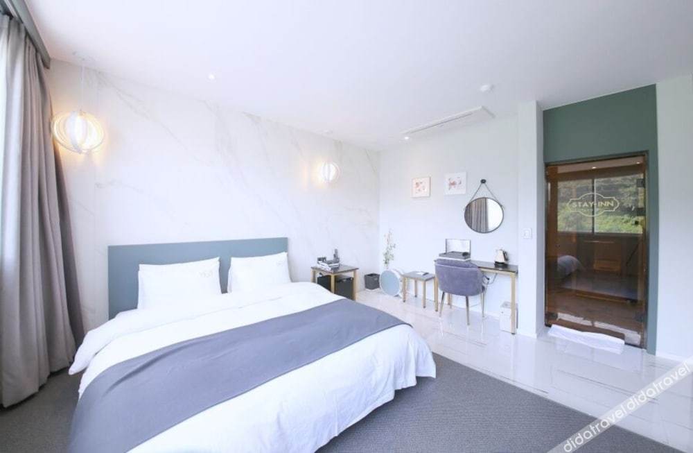 Stay-inn Hotel 3*