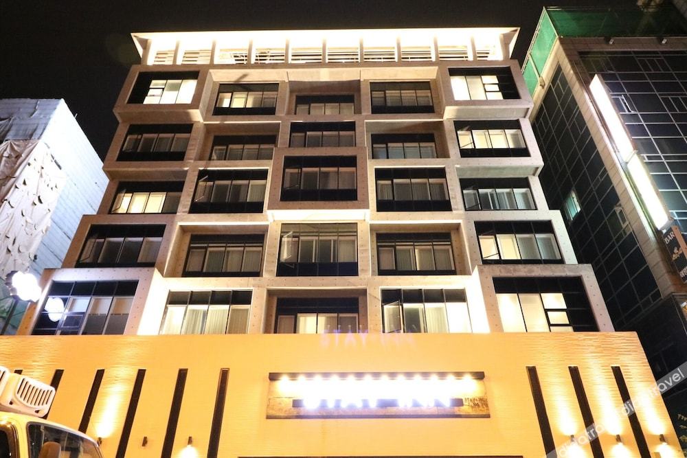 Stay-inn Hotel 3*