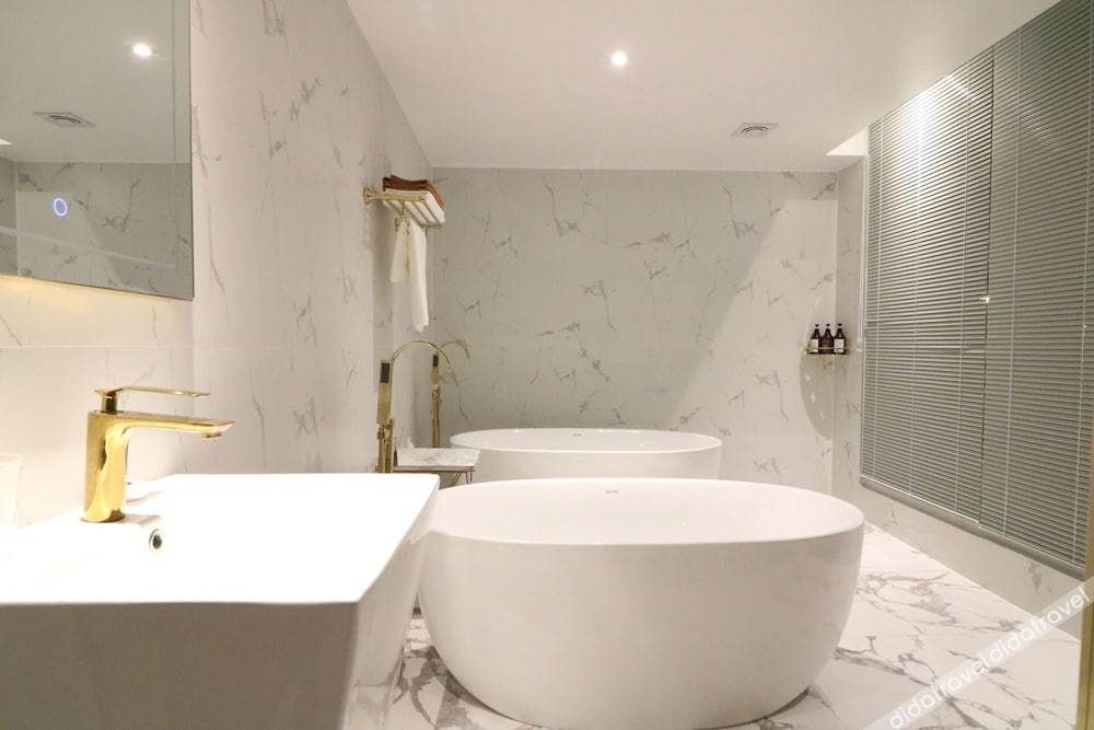 Stay-inn Hotel 3*