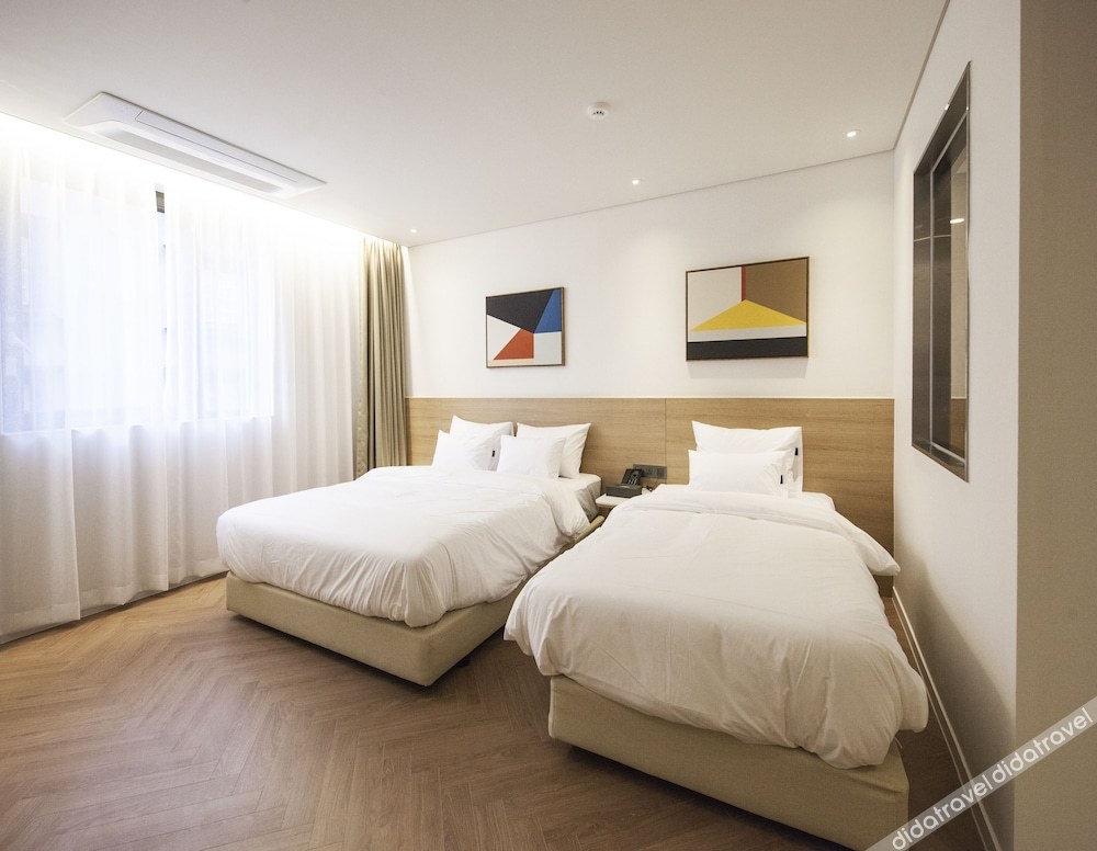Hotel Londoner Yongwon 3*