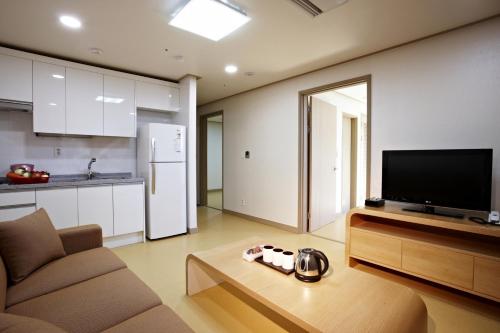 Hi Seoul Youth Hostel 3*