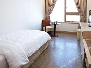 Hi Seoul Youth Hostel 3*