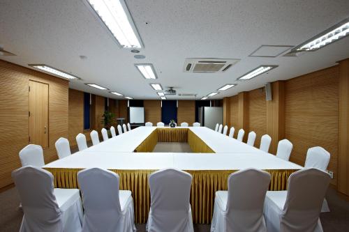 Hi Seoul Youth Hostel 3*