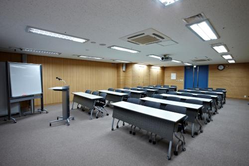 Hi Seoul Youth Hostel 3*
