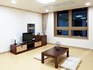 Hi Seoul Youth Hostel 3*