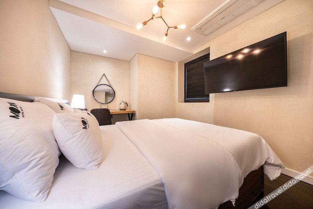 Hotel Moon 2*