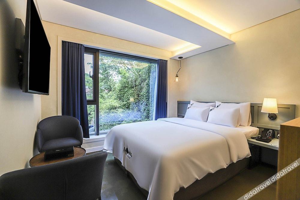 Hotel Moon 2*