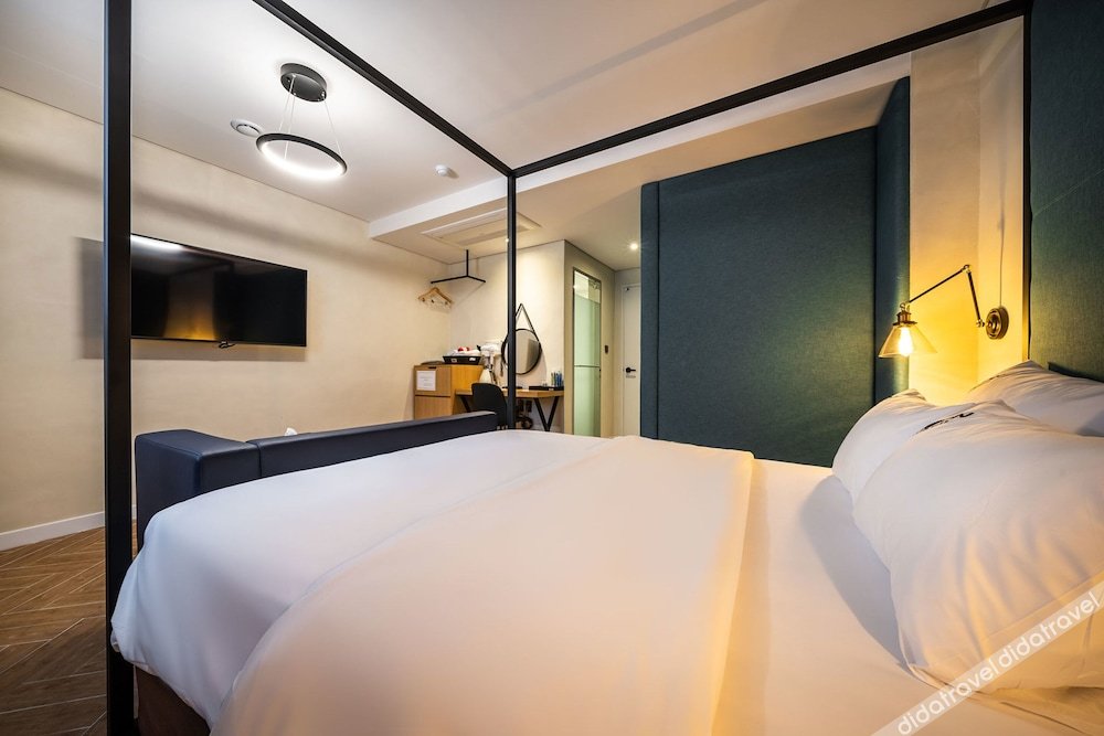 Hotel Moon 2*
