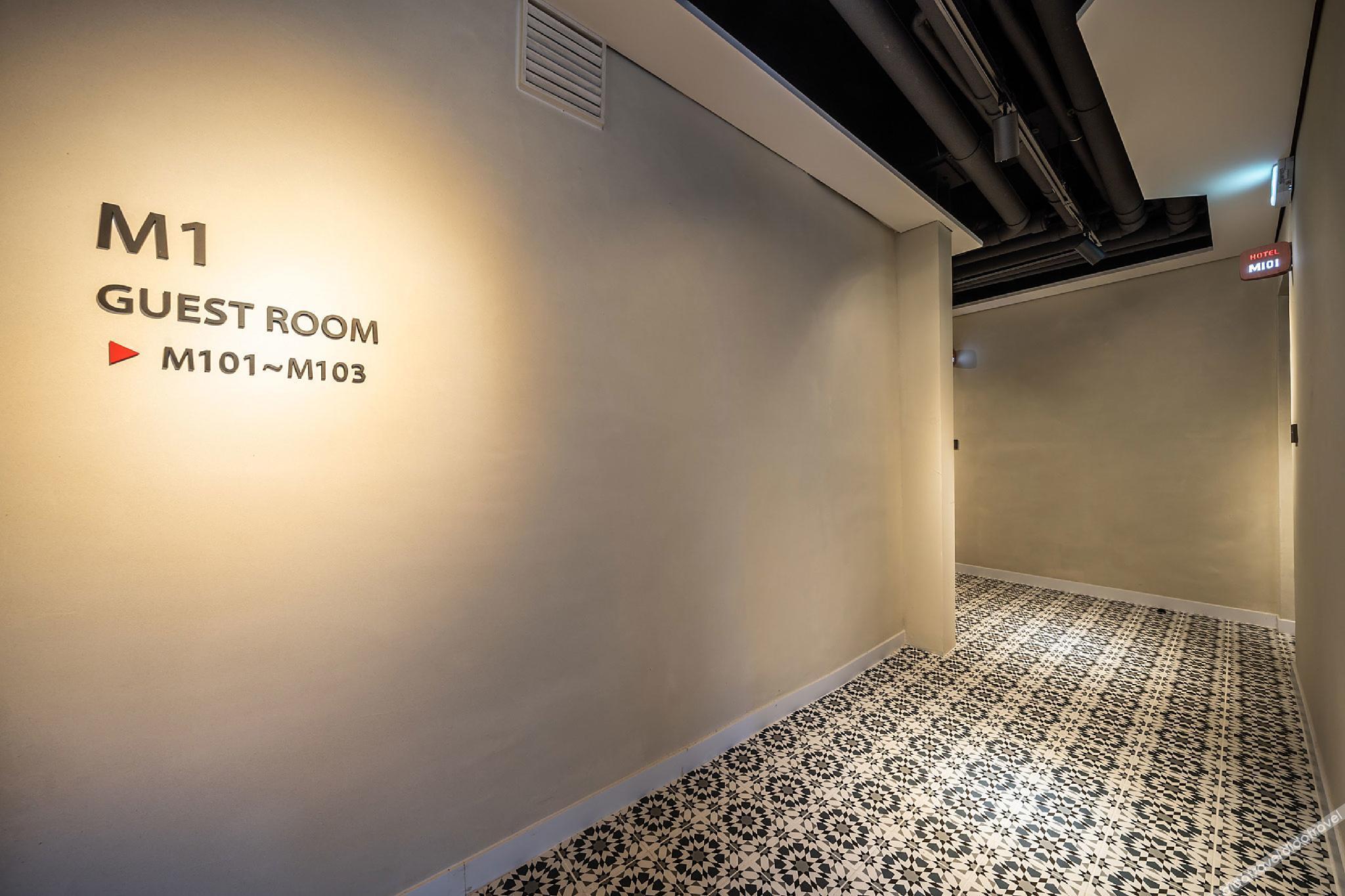 Hotel Moon 2*
